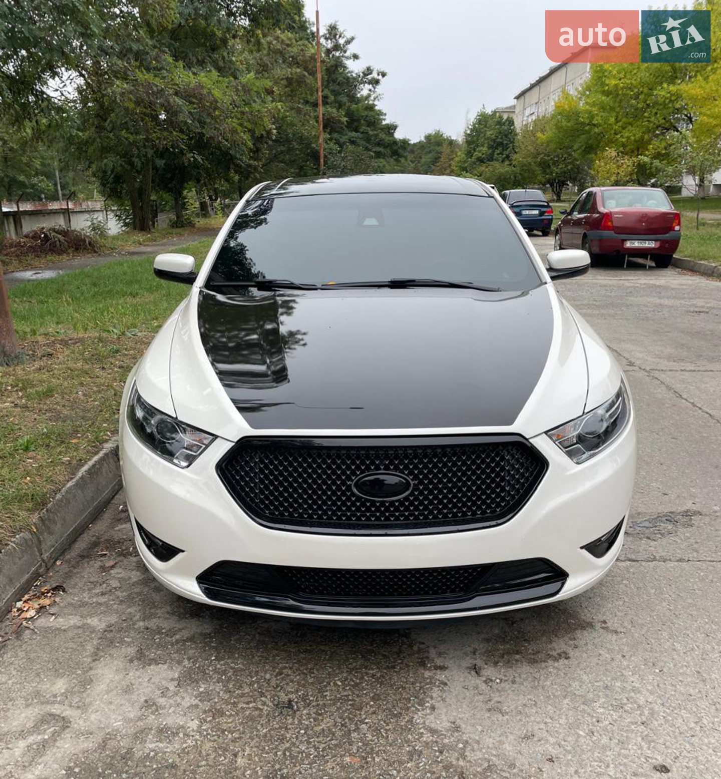 2018 Ford Taurus - мініатюра 2