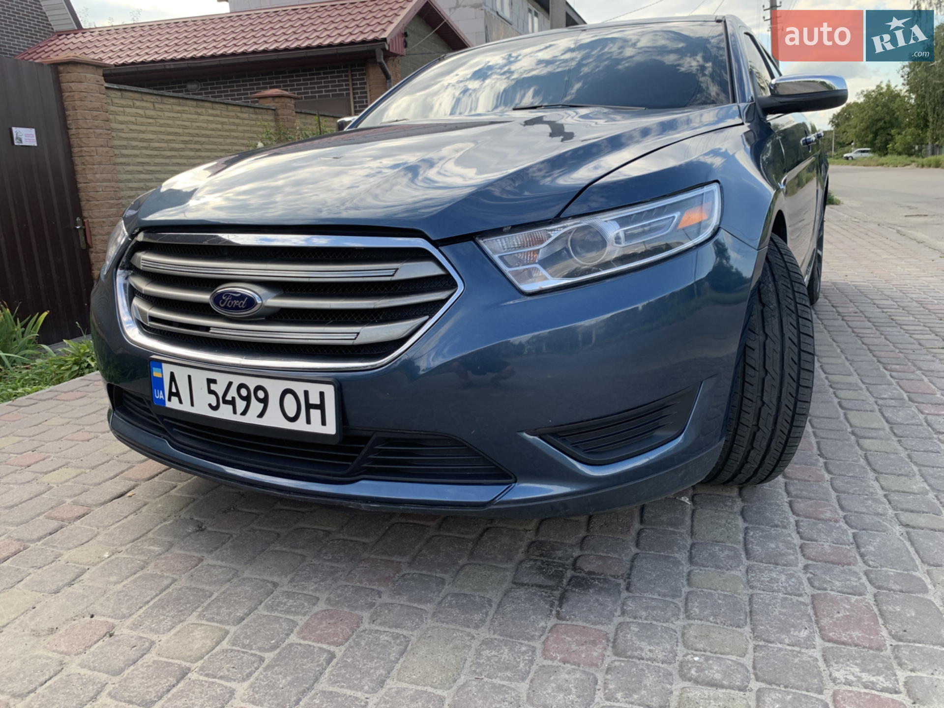 2018 Ford Taurus - мініатюра 3