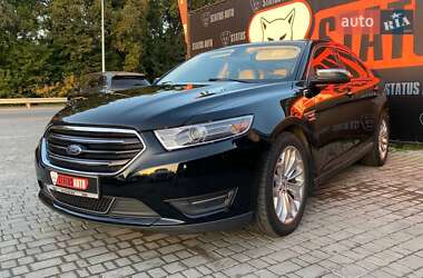 Седан Ford Taurus 2017 в Виннице