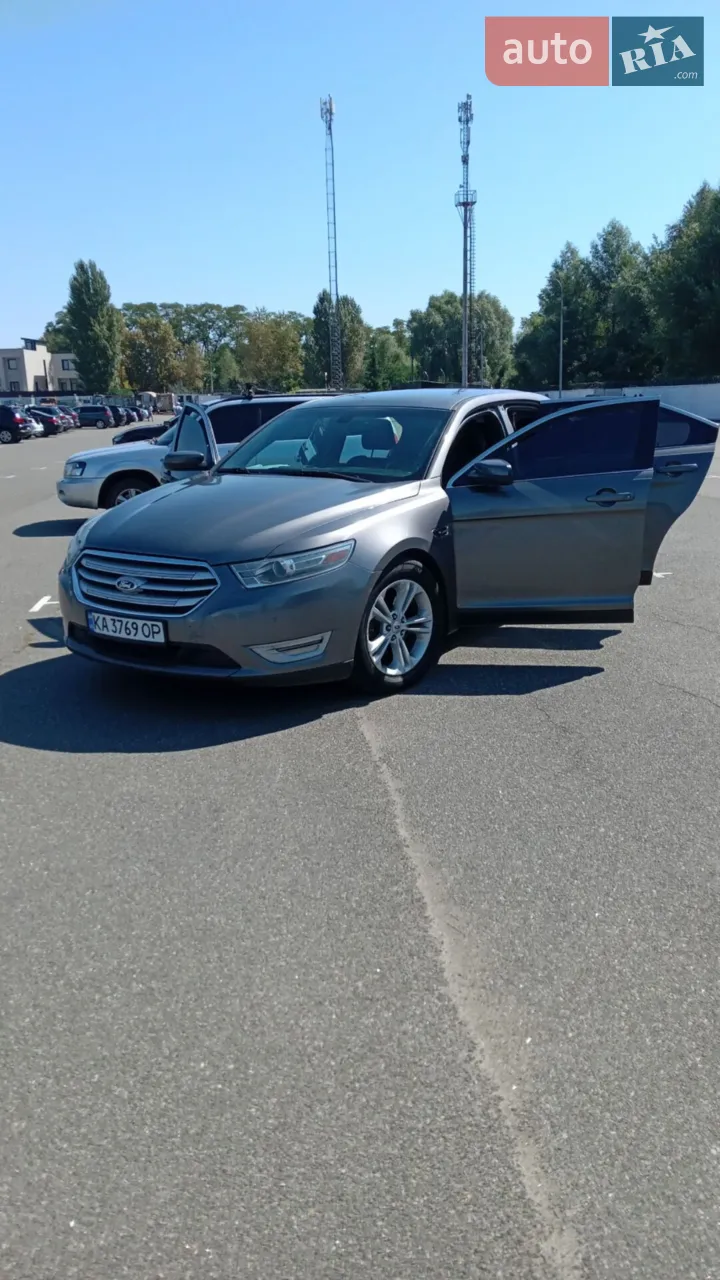 2013 Ford Taurus - мініатюра 19