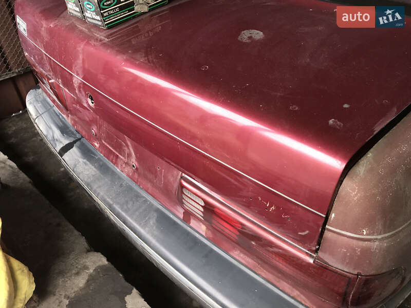 Седан Ford Taurus 1990 в Гнедине фото 4 Седан Ford Taurus 1990 в Гнедине