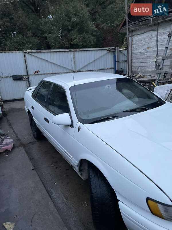 Седан Ford Taurus 1993 в Коростене фото 3 Седан Ford Taurus 1993 в Коростене