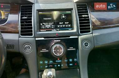 Седан Ford Taurus 2014 в Фастове