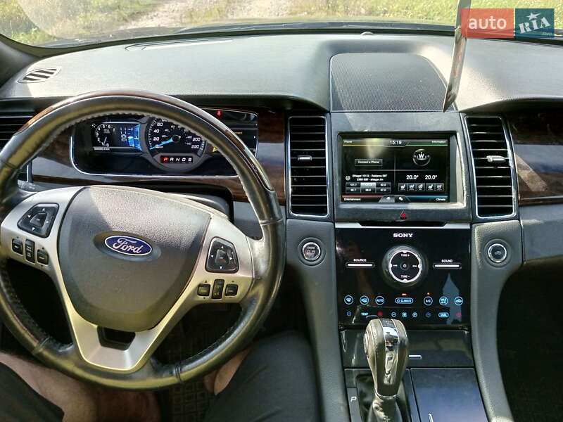 Седан Ford Taurus 2014 в Фастове