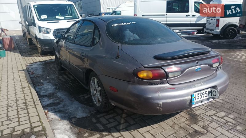 Седан Ford Taurus 1996 в Виннице
