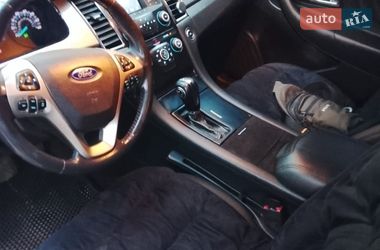 Седан Ford Taurus 2012 в Белогородке