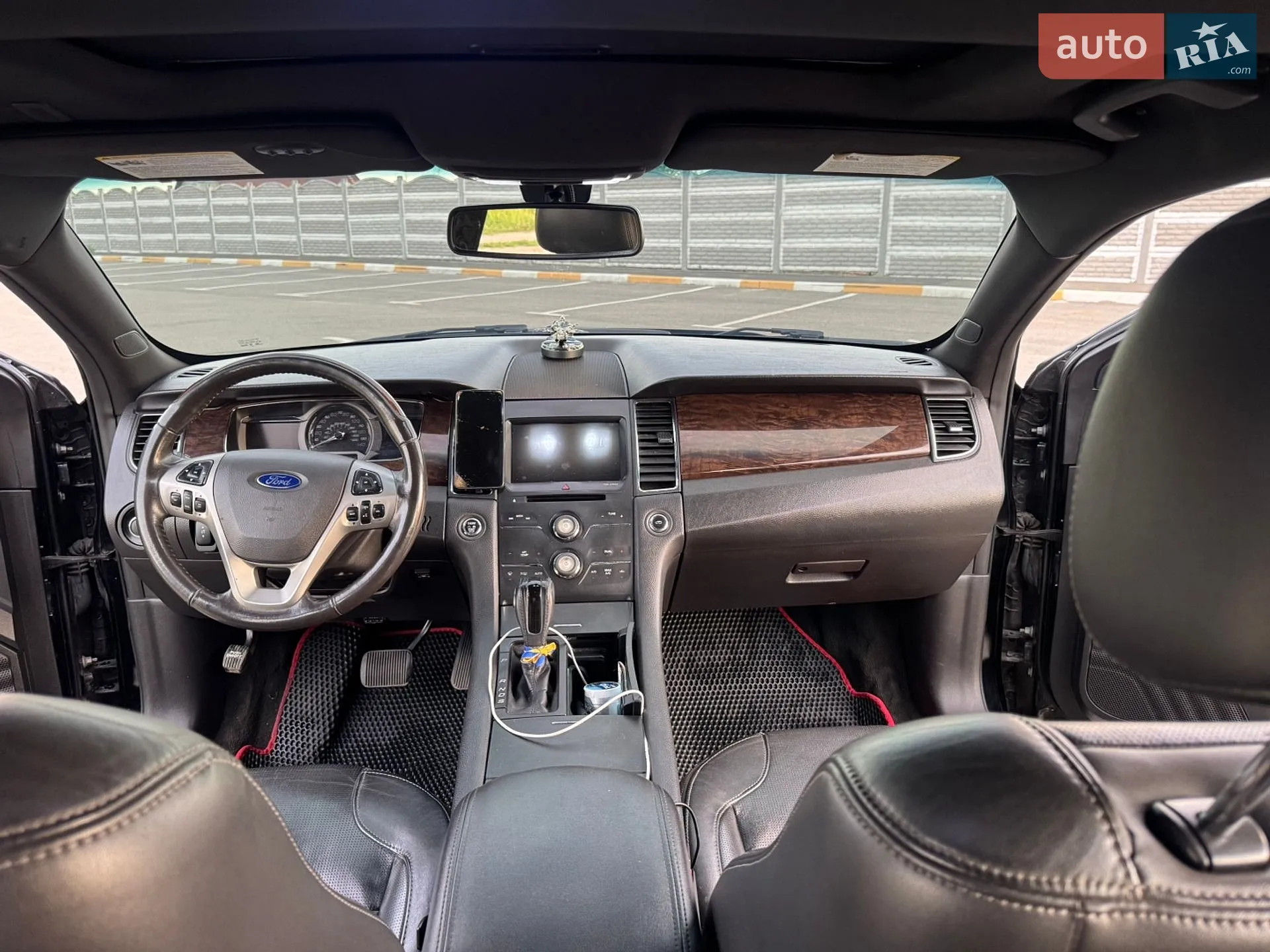 2016 Ford Taurus - мініатюра 17