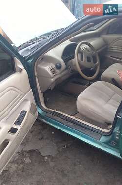 Седан Ford Tempo 1994 в 