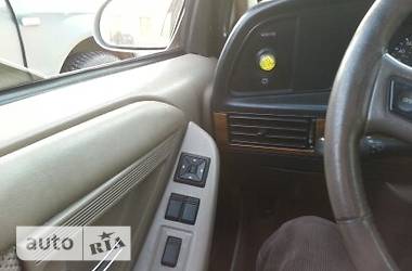 Купе Ford Thunderbird 1993 в 
