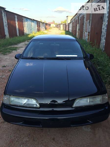Купе Ford Thunderbird 1990 в 