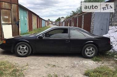 Купе Ford Thunderbird 1990 в 