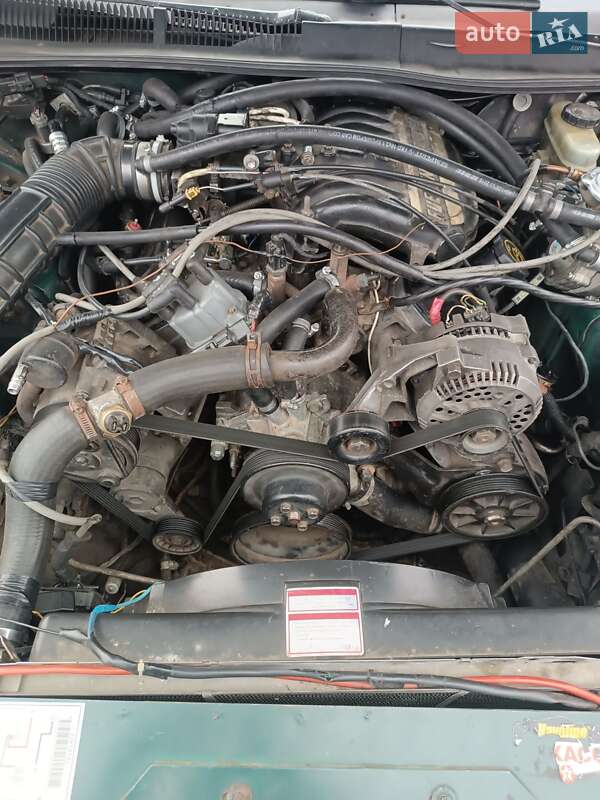 Купе Ford Thunderbird 1994 в Киеве