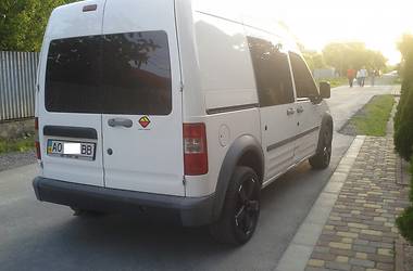 Вантажопасажирський фургон Ford Tourneo Connect 2004 в Ужгороді