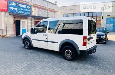 Грузопассажирский фургон Ford Tourneo Connect 2003 в Херсоне