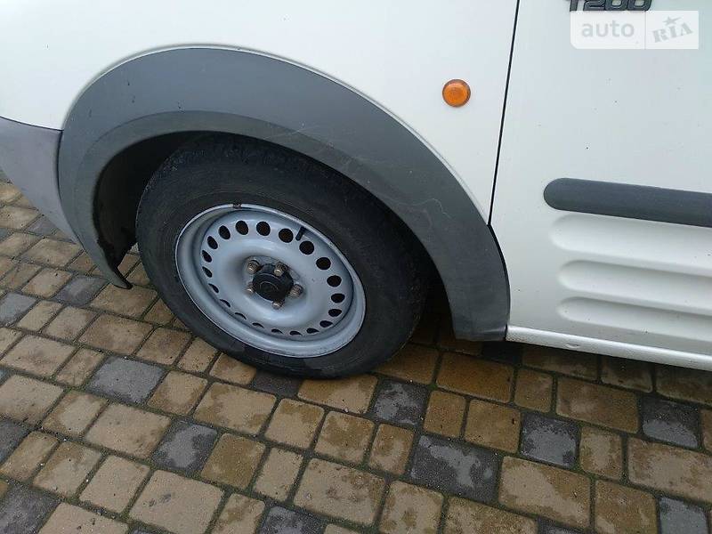 Мінівен Ford Tourneo Connect 2004 в Черкасах