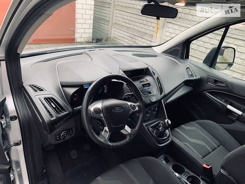 Універсал Ford Tourneo Connect 2014 в Луцьку