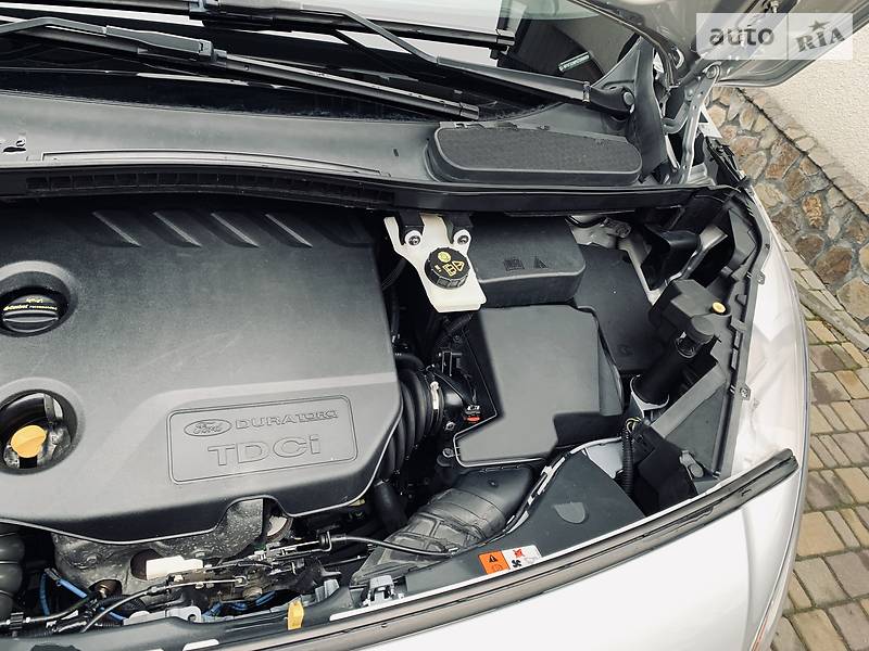 Універсал Ford Tourneo Connect 2014 в Луцьку