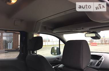 Вантажопасажирський фургон Ford Tourneo Connect 2015 в 