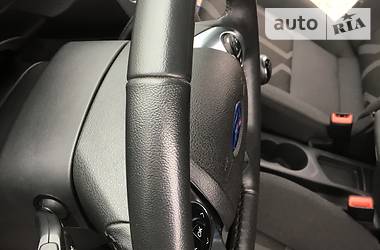 Вантажопасажирський фургон Ford Tourneo Connect 2015 в 
