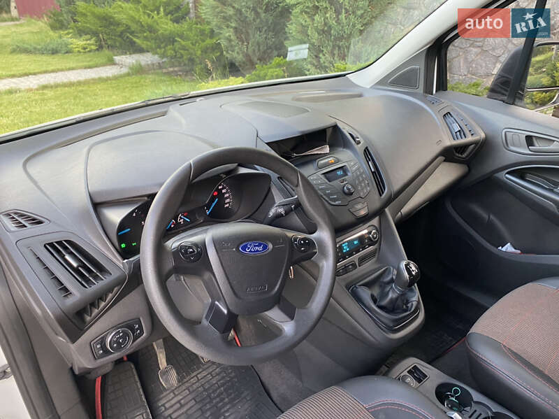 Микровэн Ford Tourneo Connect 2016 в Днепре
