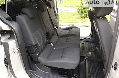 Мінівен Ford Tourneo Connect 2014 в 