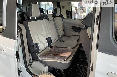 Минивэн Ford Tourneo Connect 2016 в 