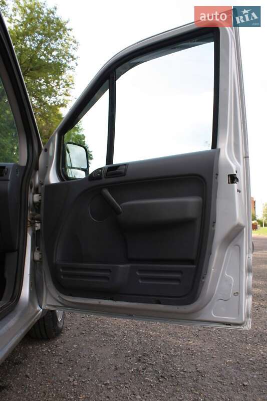 Мінівен Ford Tourneo Connect 2006 в Заставній