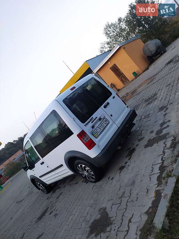 Хэтчбек Ford Tourneo Connect 2008 в Львове
