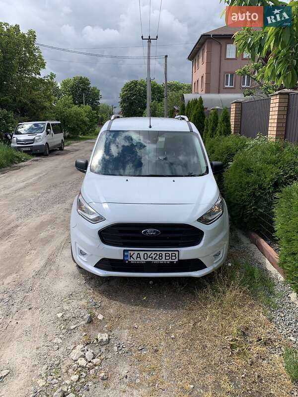 Минивэн Ford Tourneo Connect 2018 в Киеве