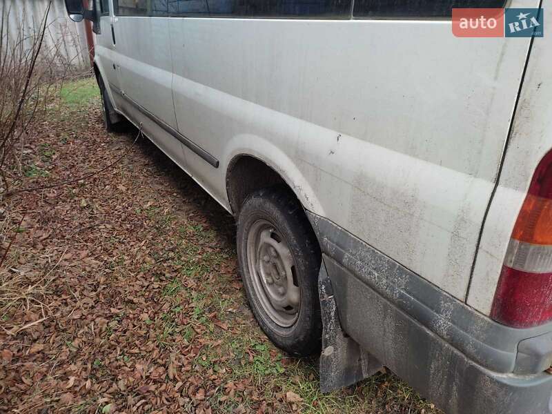 Минивэн Ford Tourneo Connect 2000 в Великой Писаревке
