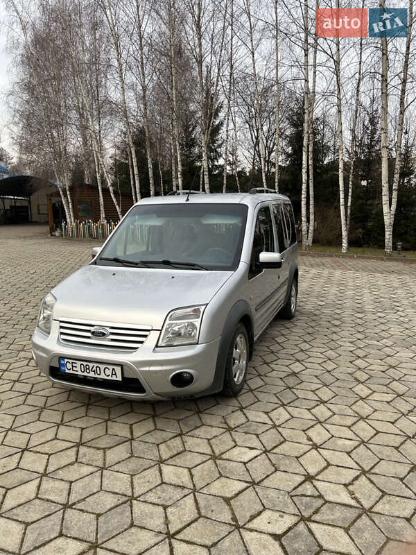 Минивэн Ford Tourneo Connect 2012 в Черновцах