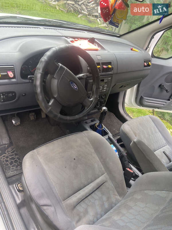 Минивэн Ford Tourneo Connect 2006 в Львове