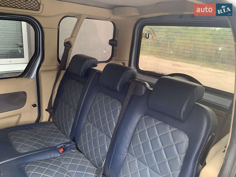 Минивэн Ford Tourneo Connect 2008 в Хмельницком