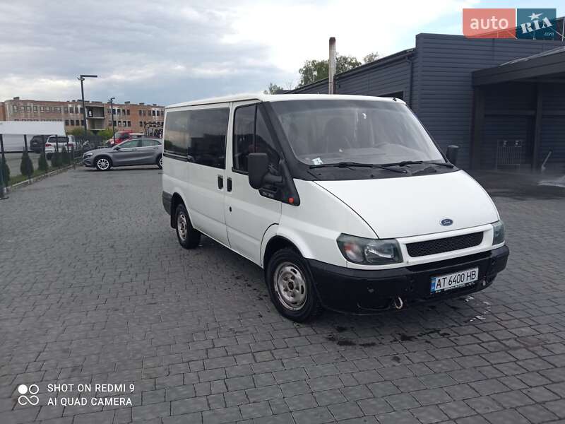 Мінівен Ford Tourneo Connect 2003 в Івано-Франківську