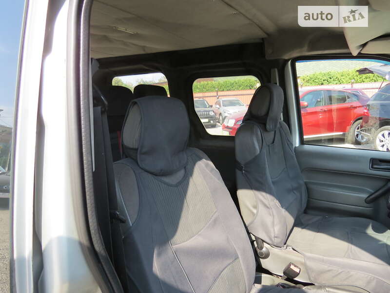 Мінівен Ford Tourneo Connect 2003 в Кропивницькому