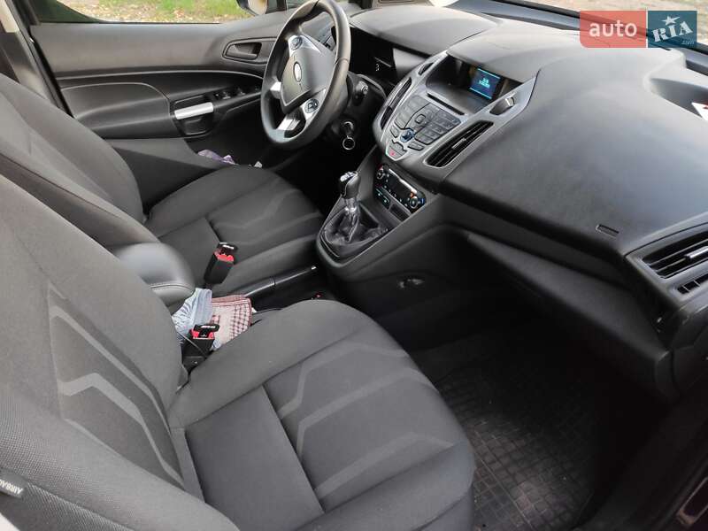 Микровэн Ford Tourneo Connect 2015 в Валках