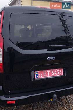 Минивэн Ford Tourneo Connect 2017 в 