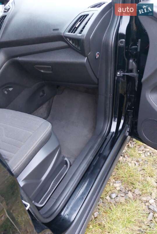 Минивэн Ford Tourneo Connect 2017 в Тысменице фото 19 Минивэн Ford Tourneo Connect 2017 в Тысменице