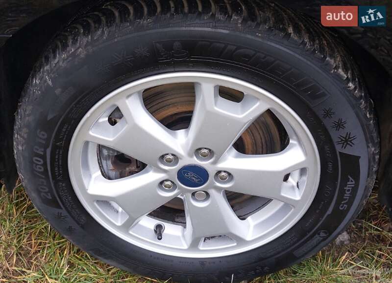 Мінівен Ford Tourneo Connect 2017 в Тисмениці