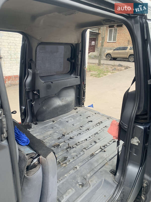 Минивэн Ford Tourneo Connect 2008 в Киеве фото 21 Минивэн Ford Tourneo Connect 2008 в Киеве