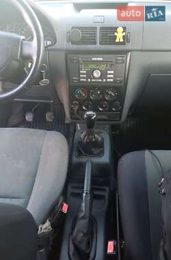 Минивэн Ford Tourneo Connect 2007 в Калуше