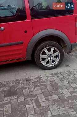 Минивэн Ford Tourneo Connect 2005 в 