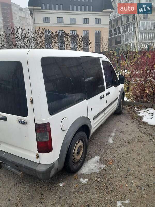 Мінівен Ford Tourneo Connect 2005 в Києві фото 8 Мінівен Ford Tourneo Connect 2005 в Києві