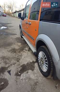 Минивэн Ford Tourneo Connect 2003 в 