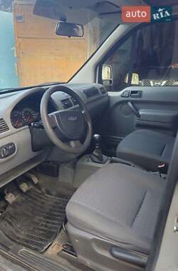 Минивэн Ford Tourneo Connect 2003 в 