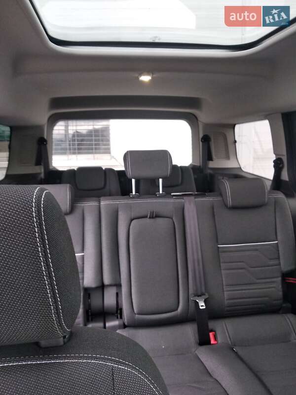 Минивэн Ford Tourneo Connect 2017 в Белой Церкви