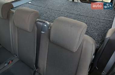 Минивэн Ford Tourneo Connect 2010 в 