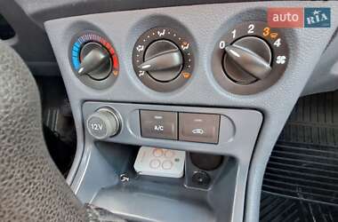 Мінівен Ford Tourneo Connect 2009 в 