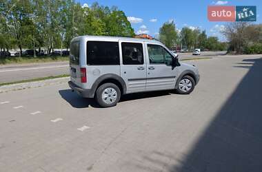 Мінівен Ford Tourneo Connect 2004 в 