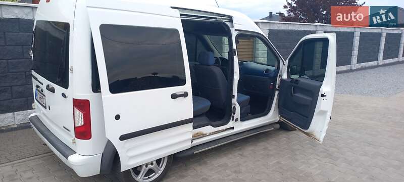 Мінівен Ford Tourneo Connect 2012 в Луцьку